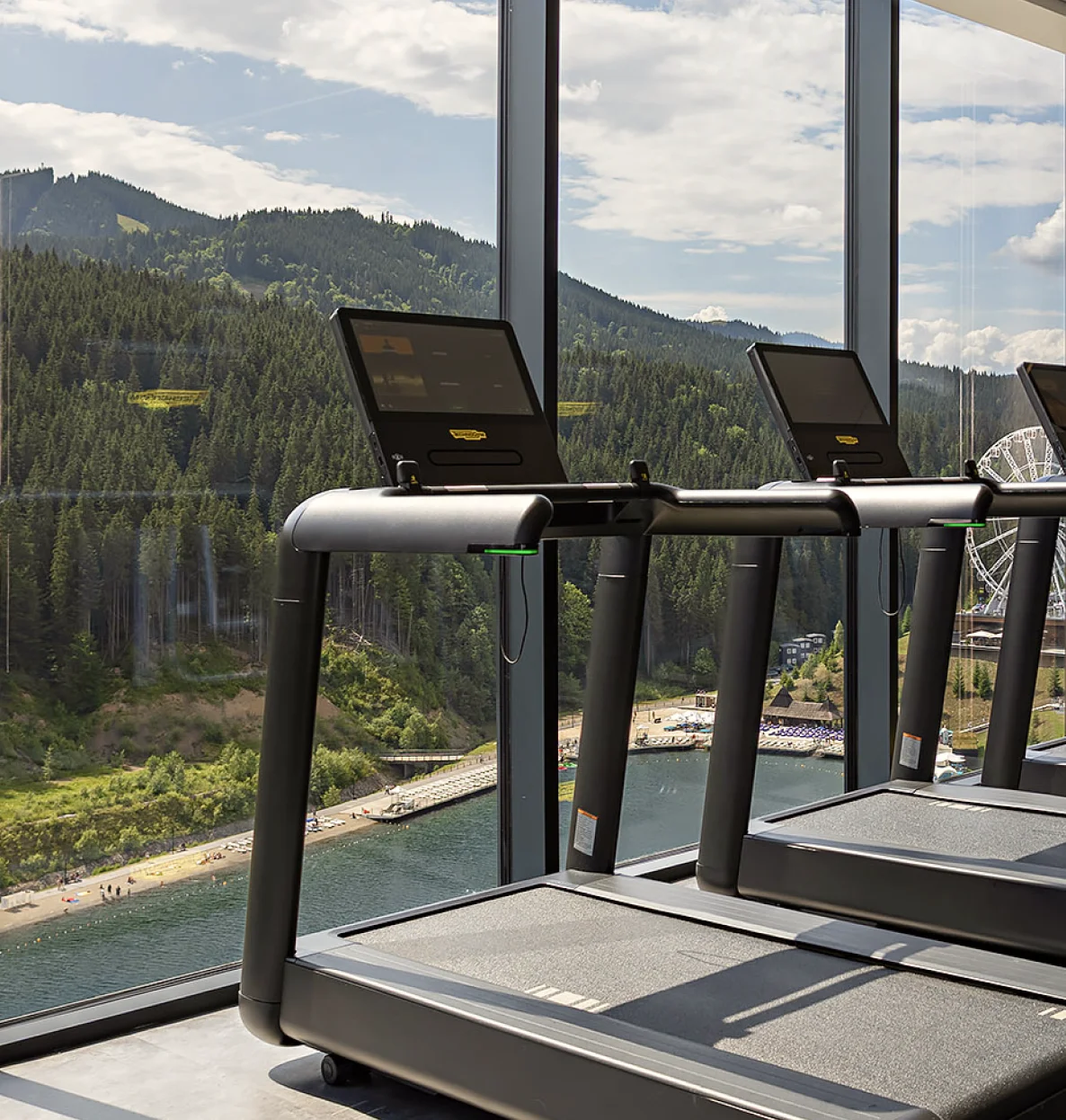 GLACIER fitness club